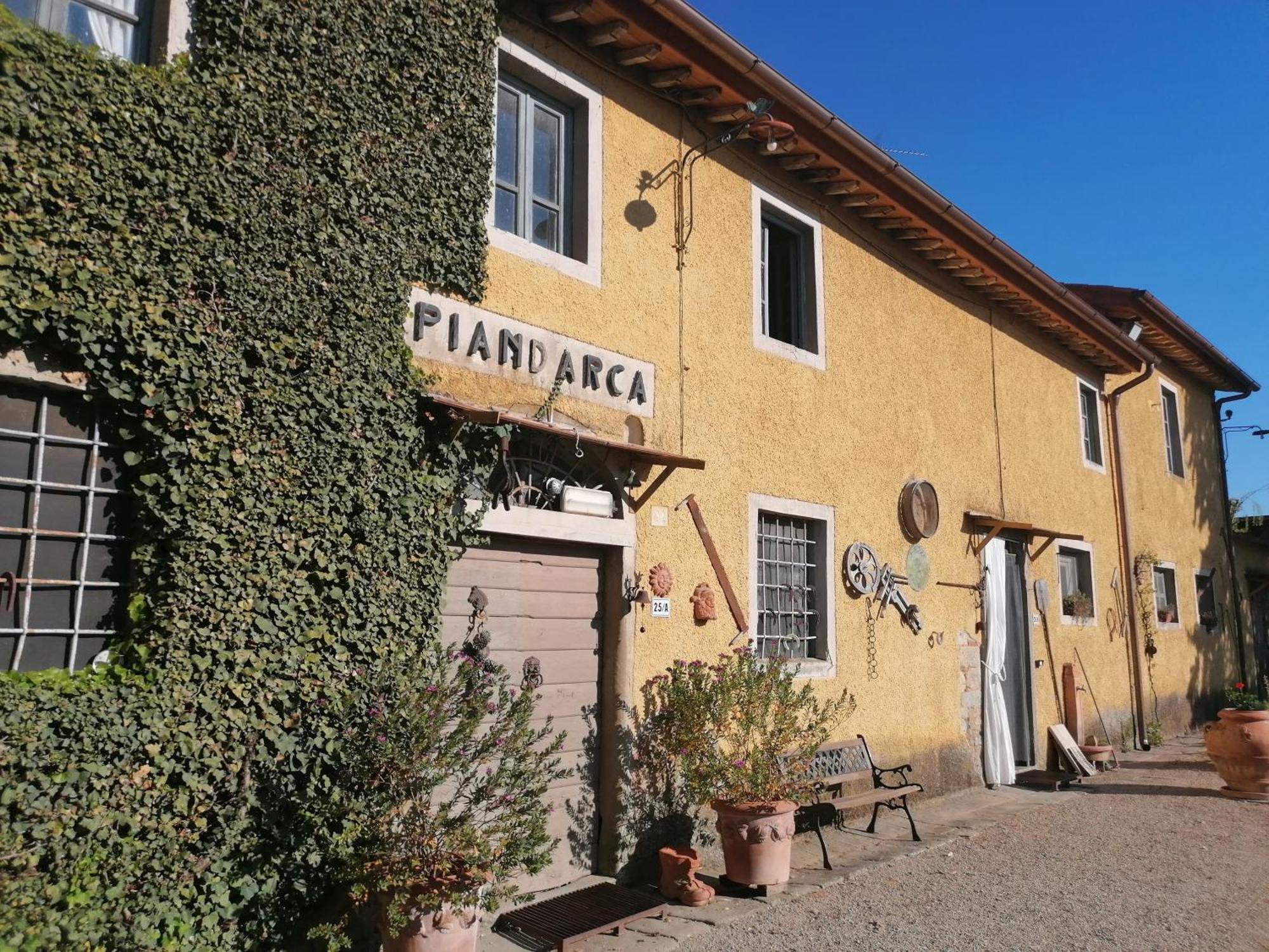 Podere Piandarca تيرانووفا براتشولي المظهر الخارجي الصورة